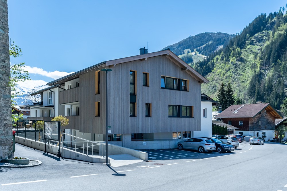 Hochwertige Mietwohnanlage in Rauris von der Wohnbau Genossenschaft Bergland fertiggestellt